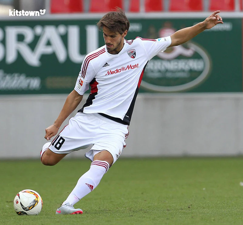 雷火电竞app-因戈尔施塔特队主帅技术战术取胜