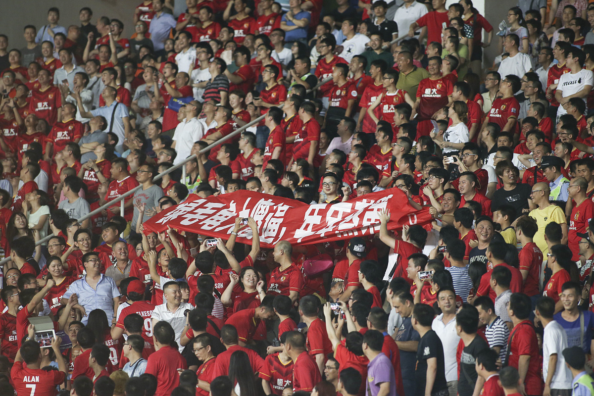 悬念一触即发!国内联赛掀起轰轰烈烈比拼的简单介绍 悬念一触即发!国内联赛掀起轰轰烈烈比拼的简单介绍