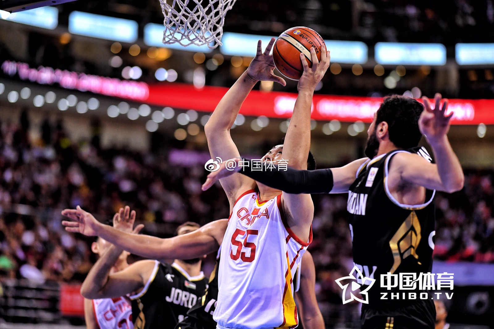 关于河南男篮逆转胜云南,表现抢眼的信息 关于河南男篮逆转胜云南,表现抢眼的信息