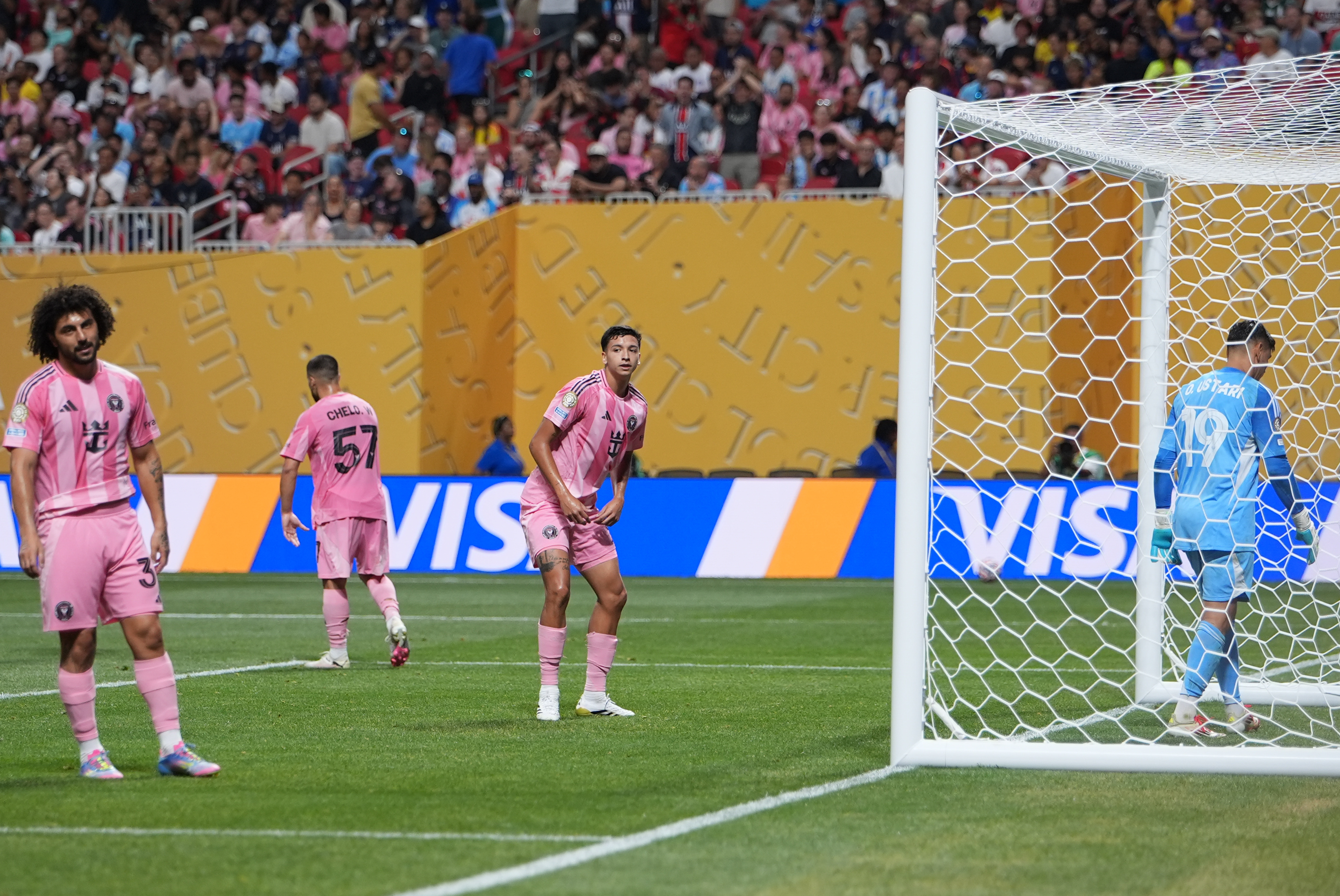 雷火电竞下载-包含巴黎圣日耳曼晋级法国杯四强赛，实力碾压对手的词条