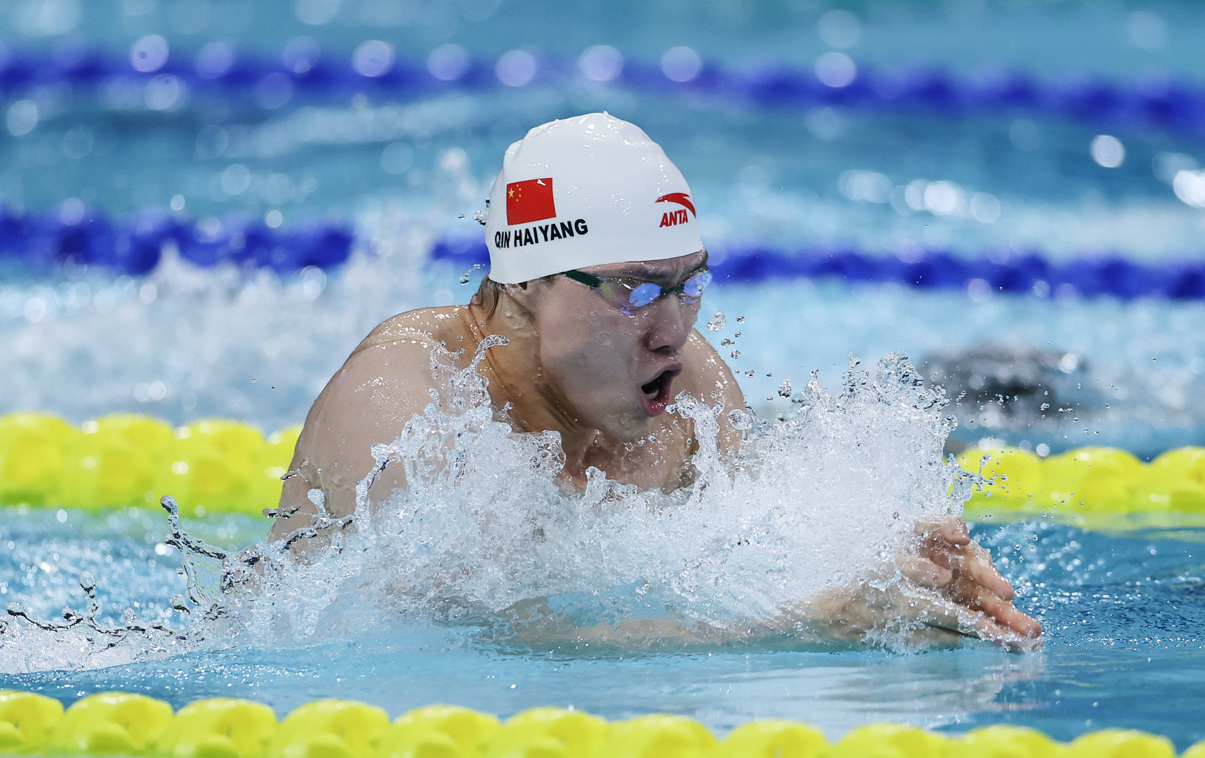 包含游泳选手发挥出色,荣膺最佳MVP的词条 包含游泳选手发挥出色,荣膺最佳MVP的词条