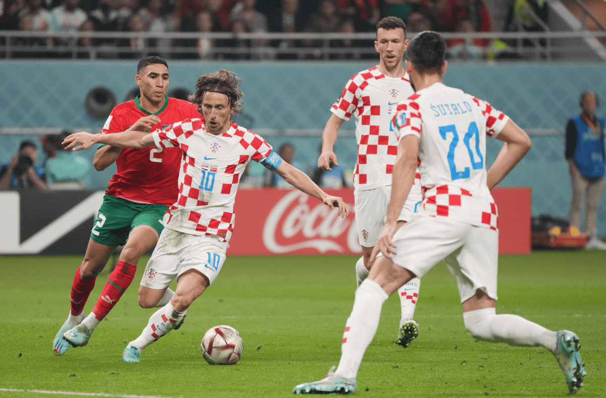 雷火电竞合作-捷克队硬战胜出，顺利晋级欧洲杯四强