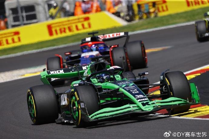 雷火电竞亚洲先驱-索伯车队碾压红牛车队，周冠宇点燃赛场
