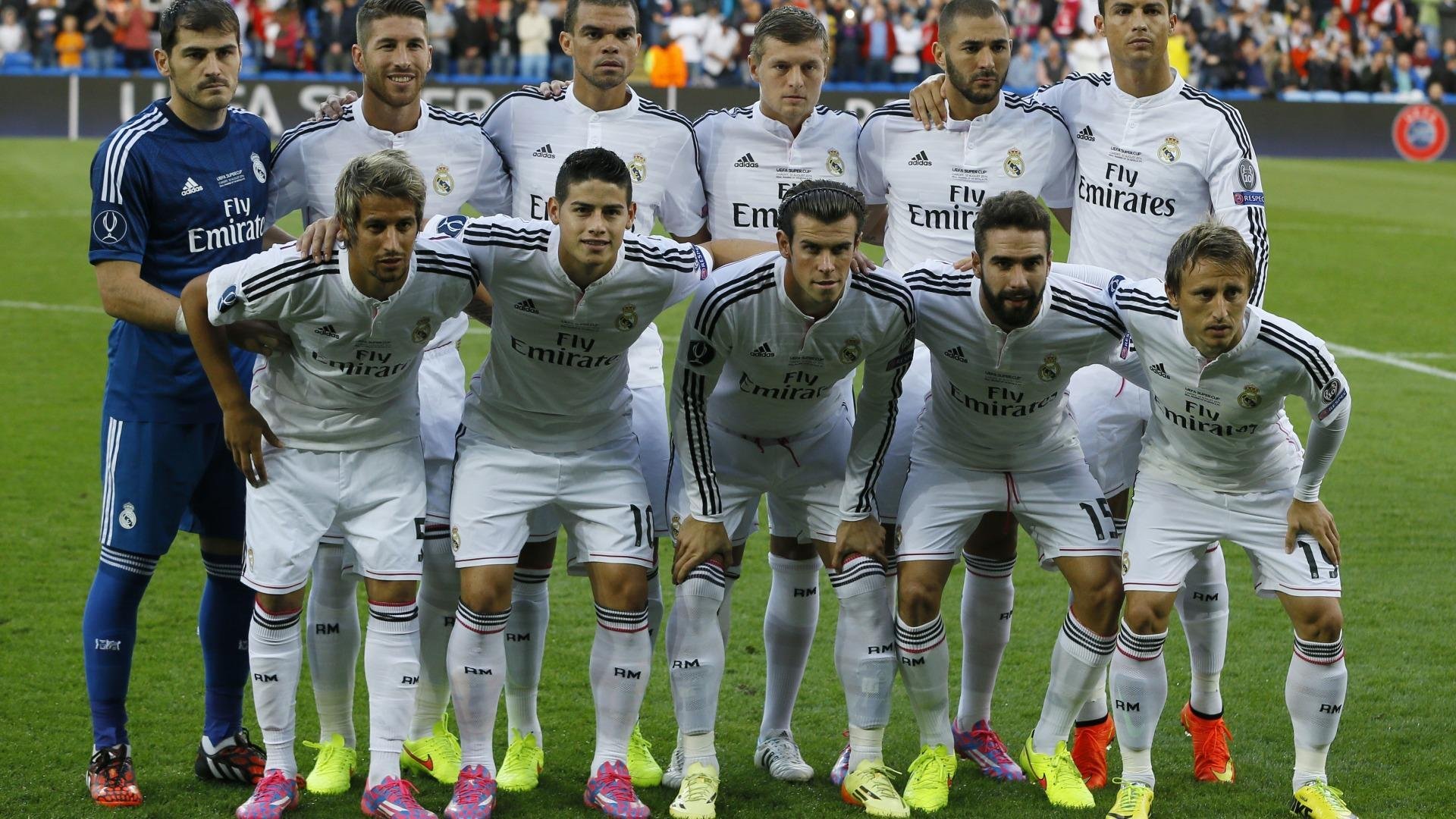 迪巴拉梦幻表演，连续得分助牙买加拉开差距，力克喀麦隆