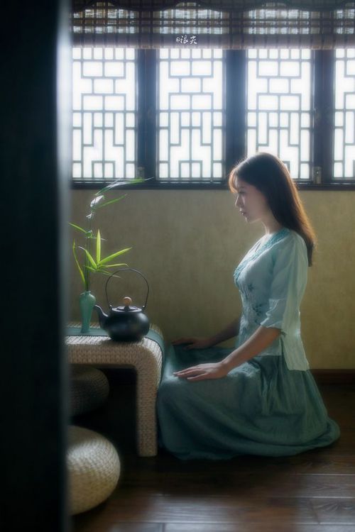 独一无二的瞬间，当拜仁的钢铁防线遇见挪威的李刚仁